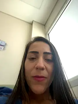 lucioliveira online show from 10-15-25, 06:19