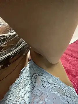 lucioliveira online show from 10-31-25, 04:52