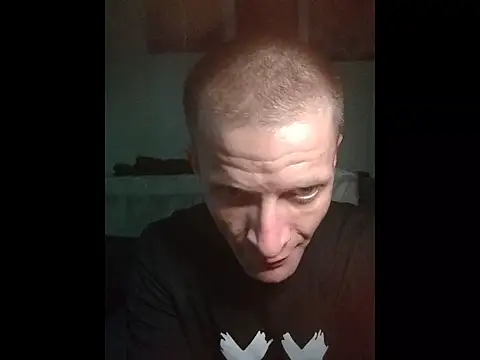 Snapshot of Daddyrabbit117 chatting on 09-25-25, 01:31 Daddyrabbit117 online show from 09-25-25, 01:31