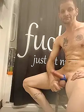 Snapshot of Daddyrabbit117 chatting on 03-10-26, 03:28 Daddyrabbit117 online show from 03-10-26, 03:28