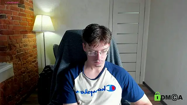 Harm Dick online show from 12-14-25, 12:43