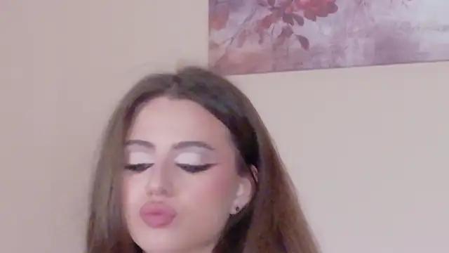 Sienna Voss online show from 04-10-26, 10:47