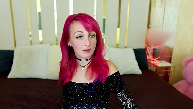 BrandyBloom online show from 10-12-25, 07:35