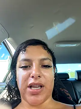 Snapshot of allybluee777 chatting on 12-14-25, 06:23 allybluee777 online show from 12-14-25, 06:23