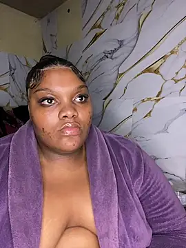 Snapshot of chubbybbw18 chatting on 03-11-26, 04:13 chubbybbw18 online show from 03-11-26, 04:13
