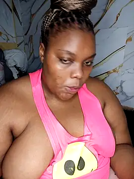 Snapshot of chubbybbw18 chatting on 04-30-26, 07:47 chubbybbw18 online show from 04-30-26, 07:47