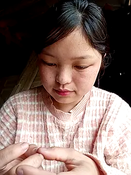 XoiXoi232 online show from 04-01-26, 02:01