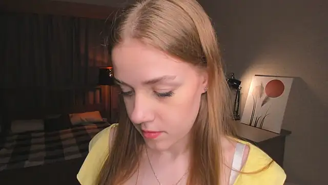 OdellaFrake online show from 09-21-25, 07:37