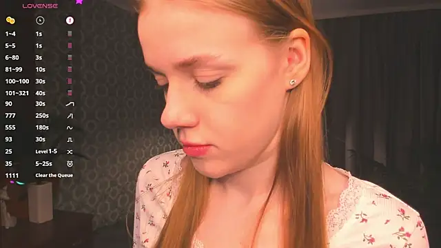 OdellaFrake online show from 04-20-26, 07:59