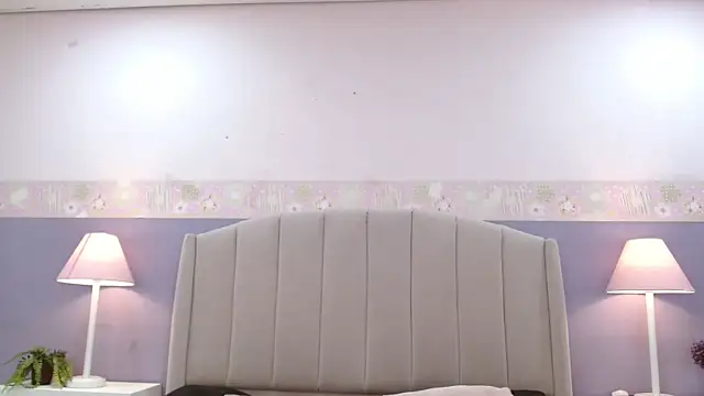Isabelgh  online show from 07-25-26, 07:44