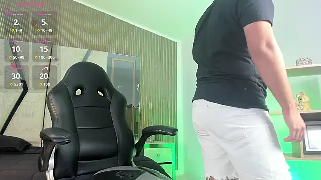 Axel grey  online show from 03-17-26, 12:30