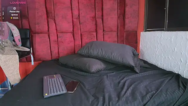 LilithVibe  online show from 01-16-26, 01:37