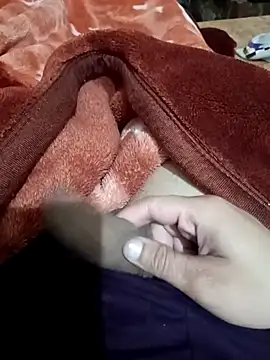 Snapshot of xerxusi chatting on 10-18-25, 06:52 xerxusi online show from 10-18-25, 06:52