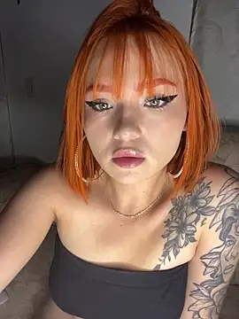 Alysson LS online show from 11-26-25, 02:12