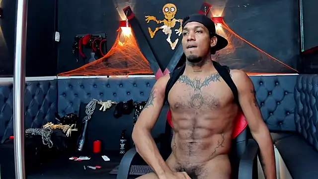 Snapshot of DIEGO_WICKED chatting on 10-19-25, 12:17 DIEGO WICKED online show from 10-19-25, 12:17