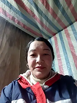 Snapshot of Bliss_rose chatting on 01-11-26, 01:16 Bliss rose online show from 01-11-26, 01:16