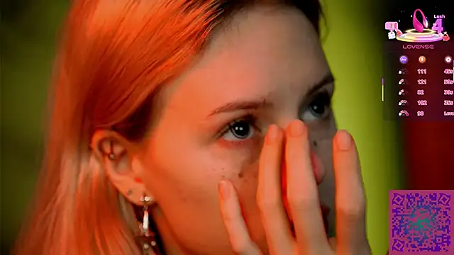 Snapshot of Nelly_Carroll chatting on 09-30-25, 10:48 Nelly Carroll online show from 09-30-25, 10:48