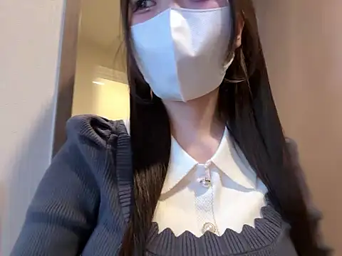 Snapshot of nano-da-u chatting on 02-27-26, 05:18 nano-da-u online show from 02-27-26, 05:18