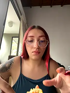 Paulina-Wells online show from 10-09-25, 09:57