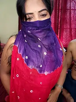 Snapshot of Hotbhabi305 chatting on 01-14-26, 05:02 Hotbhabi305 online show from 01-14-26, 05:02