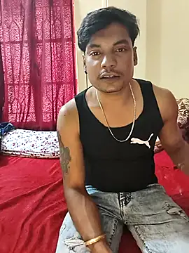 Snapshot of Hotbhabi305 chatting on 03-18-26, 09:01 Hotbhabi305 online show from 03-18-26, 09:01