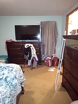 Snapshot of JuicyExxxperience chatting on 11-11-25, 12:05 JuicyExxxperience online show from 11-11-25, 12:05