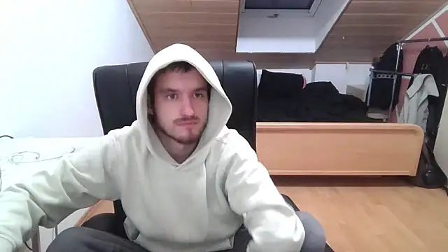 Snapshot of Bez3ybik chatting on 11-01-25, 05:31 Bez3ybik online show from 11-01-25, 05:31