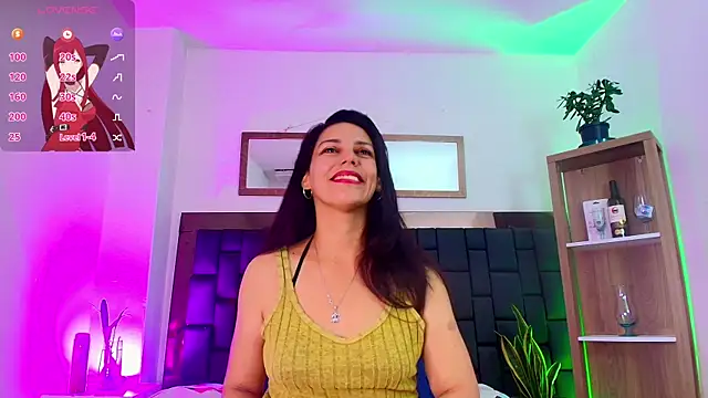 MashaPiink online show from 05-20-26, 01:17