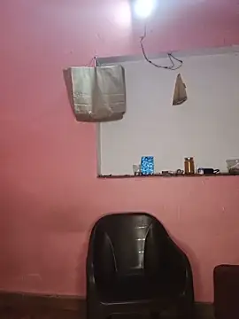 Snapshot of MEERAcle chatting on 06-02-26, 03:36 MEERAcle online show from 06-02-26, 03:36