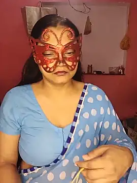 Snapshot of MEERAcle chatting on 06-04-26, 12:05 MEERAcle online show from 06-04-26, 12:05