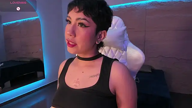 Snapshot of ZahaRose chatting on 09-13-25, 06:18 ZahaRose online show from 09-13-25, 06:18