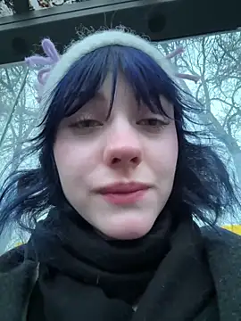 Only April online show from 03-20-26, 04:06