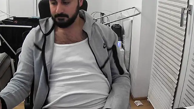 Velvetvoyager69 online show from 10-24-25, 05:20