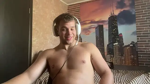 MusclePhantom online show from 09-13-25, 10:48