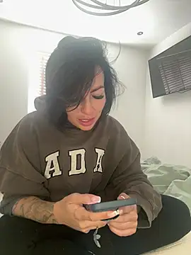 BELLABLACKXUK online show from 04-23-26, 08:46