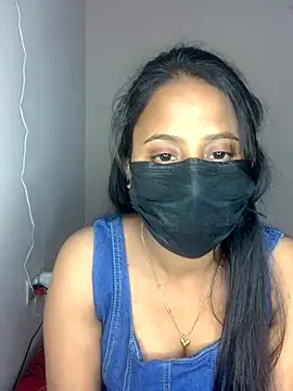 Priya baby0 online show from 12-15-25, 05:28