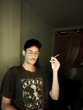 Snapshot of Mago666_ chatting on 10-03-25, 02:08 Mago666  online show from 10-03-25, 02:08