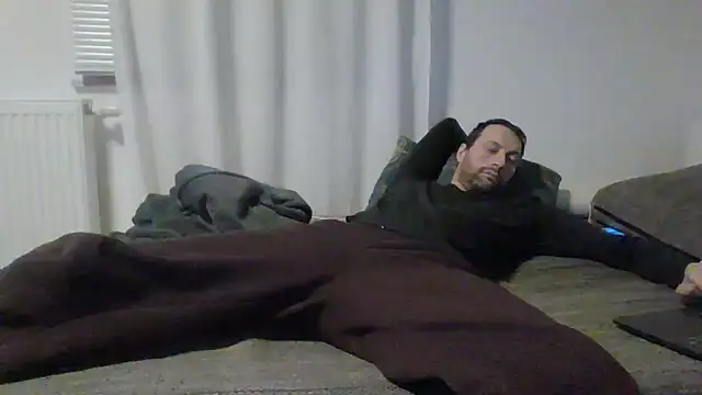 Snapshot of XLBarehengst chatting on 01-05-26, 08:12 XLBarehengst online show from 01-05-26, 08:12