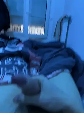 Snapshot of lath13 chatting on 02-19-26, 05:20 lath13 online show from 02-19-26, 05:20