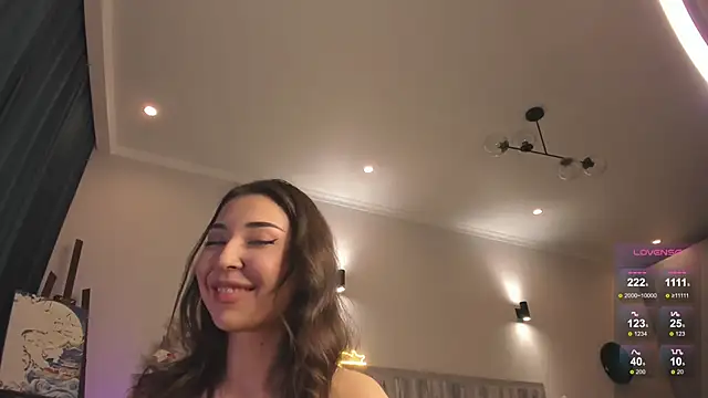 Snapshot of devaivy chatting on 10-20-25, 10:59 devaivy online show from 10-20-25, 10:59