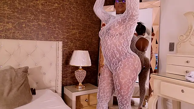 kaylie mitchel online show from 11-05-25, 11:05