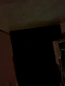 Snapshot of shakeweight chatting on 10-07-25, 09:28 shakeweight online show from 10-07-25, 09:28