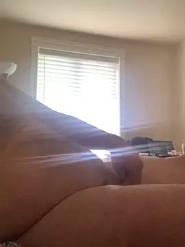 Snapshot of shakeweight chatting on 10-29-25, 06:31 shakeweight online show from 10-29-25, 06:31