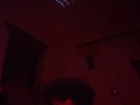 Snapshot of shakeweight chatting on 02-03-26, 08:41 shakeweight online show from 02-03-26, 08:41