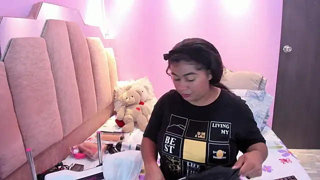 AndreaSweet2 online show from 12-04-25, 07:33