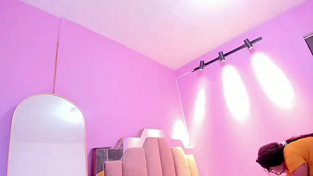 AndreaSweet2 online show from 12-15-25, 08:02