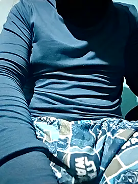 Snapshot of Chinocor1 chatting on 12-18-25, 04:40 Chinocor1 online show from 12-18-25, 04:40