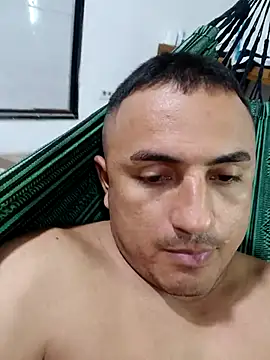 Geral Yeraldyn09 online show from 10-04-25, 01:36