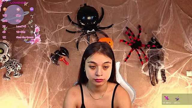 Snapshot of Leila_Hefner chatting on 10-16-25, 02:23 Leila Hefner online show from 10-16-25, 02:23