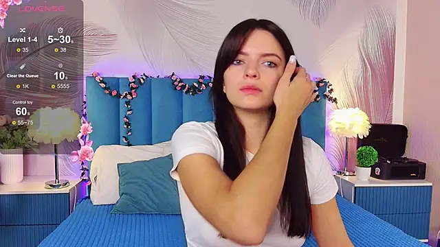 kimberlyy77 online show from 10-01-25, 06:30